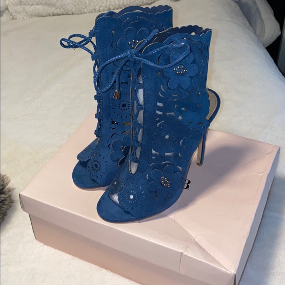 Dress sandals , blue 7.5